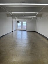 122 E 7th St, Los Angeles, CA for lease Interior Photo- Image 2 of 3