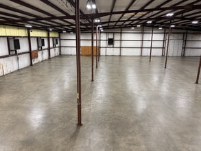 3000 County Road 11 rd, Pelham, AL for lease Interior Photo- Image 2 of 3
