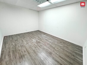 7136 Haskell Ave, Van Nuys, CA à louer Photo intérieure- Image 1 de 11