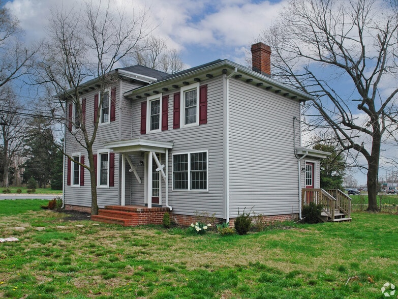 754 S DuPont Hwy, Smyrna, DE à louer - Photo du bâtiment - Image 2 de 13