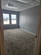 131 Longhorn Rd, Saginaw, TX for lease Interior Photo- Image 2 of 13