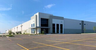 Plus de détails pour 901 W Bluff Rd, Romeoville, IL - Industriel à louer