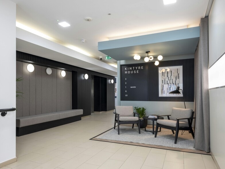 205-209 West George St, Glasgow for lease - Building Photo - Image 3 of 50