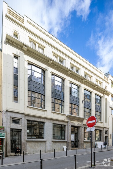 35 Rue Lucien Sampaix, Paris for sale - Primary Photo - Image 1 of 5