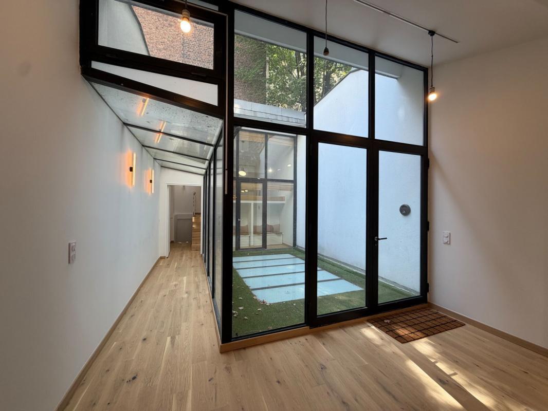 181 Rue Championnet, Paris for lease Interior Photo- Image 1 of 15