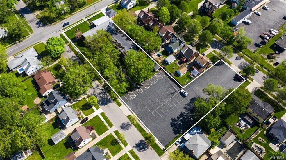 45 Dalton Dr, Buffalo, NY à vendre - Photo principale - Image 1 de 6