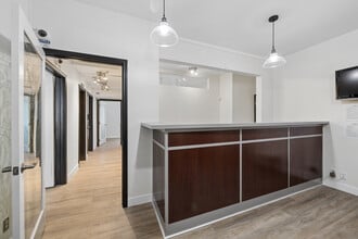16250 Ventura Blvd, Encino, CA for lease Interior Photo- Image 2 of 13