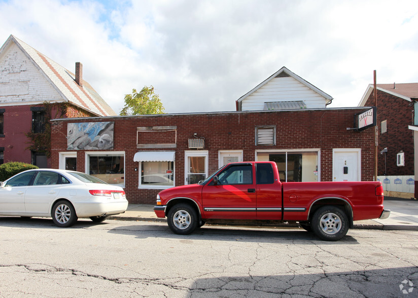 46-52 N Main St, Sharon, PA à vendre - Photo principale - Image 1 de 1