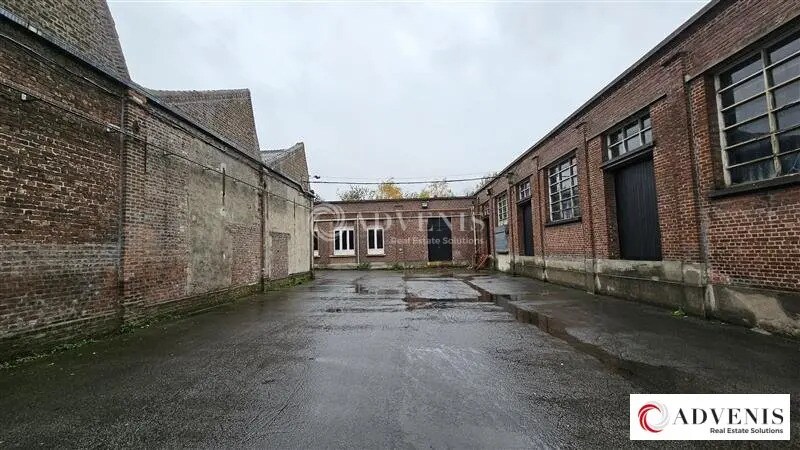 Industriel dans Wattrelos à louer - Photo du bâtiment - Image 1 de 11