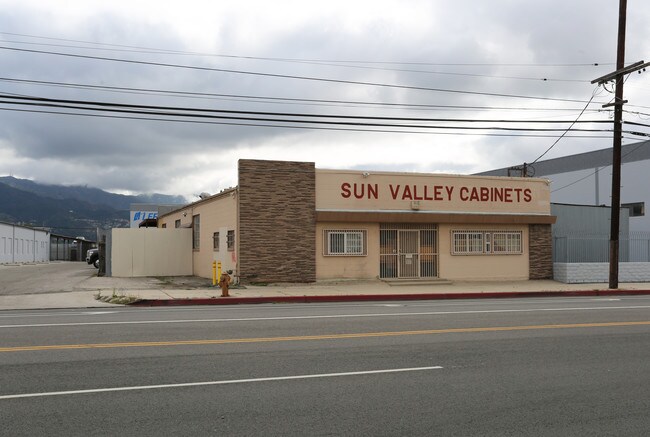 Plus de détails pour 7554 Clybourn Ave, Sun Valley, CA - Industriel à vendre