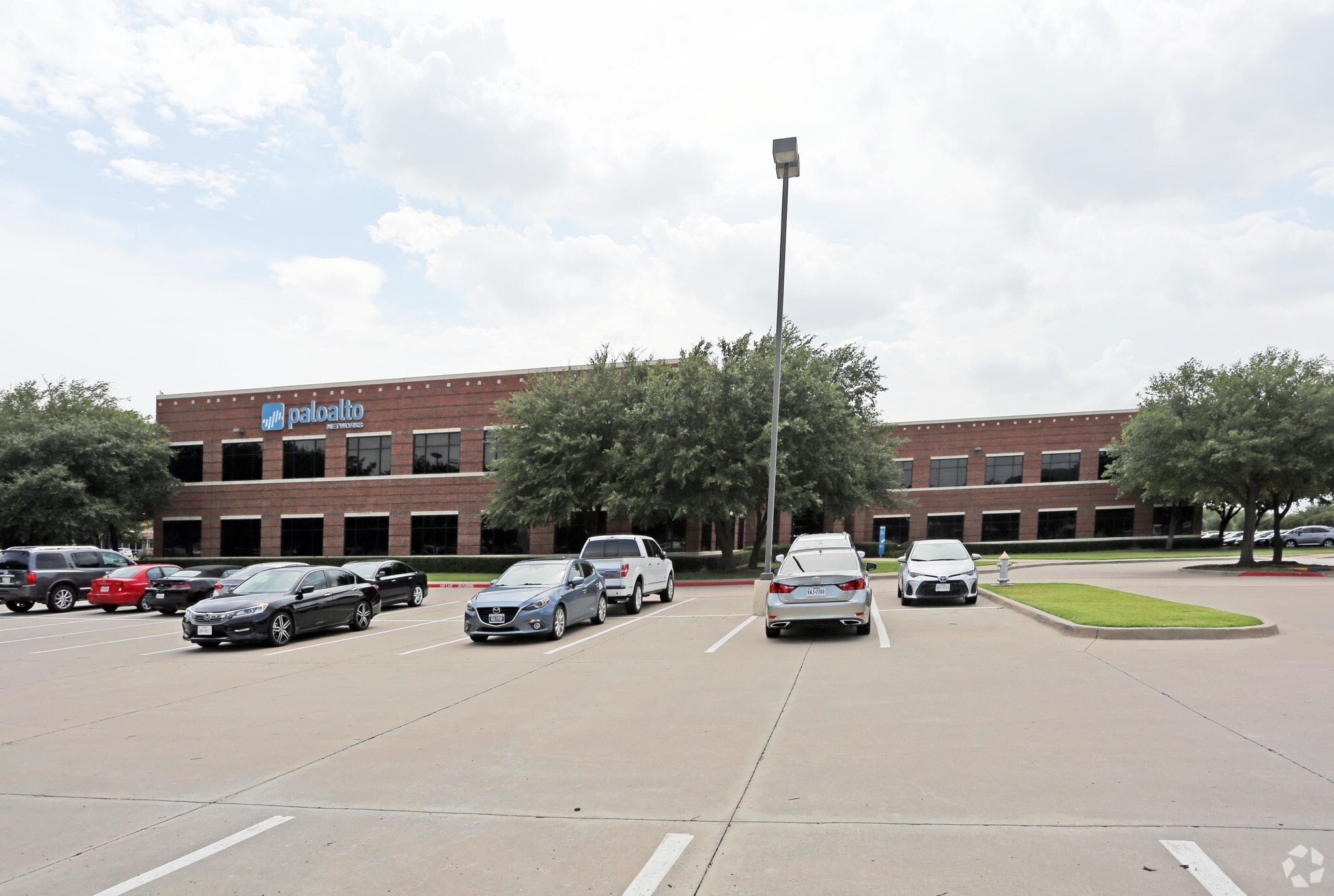 3901 N Dallas Pky, Plano, TX for lease Primary Photo- Image 1 of 13
