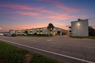 More details for 8020 Stewart Rd, Galveston, TX - Multifamily for Sale