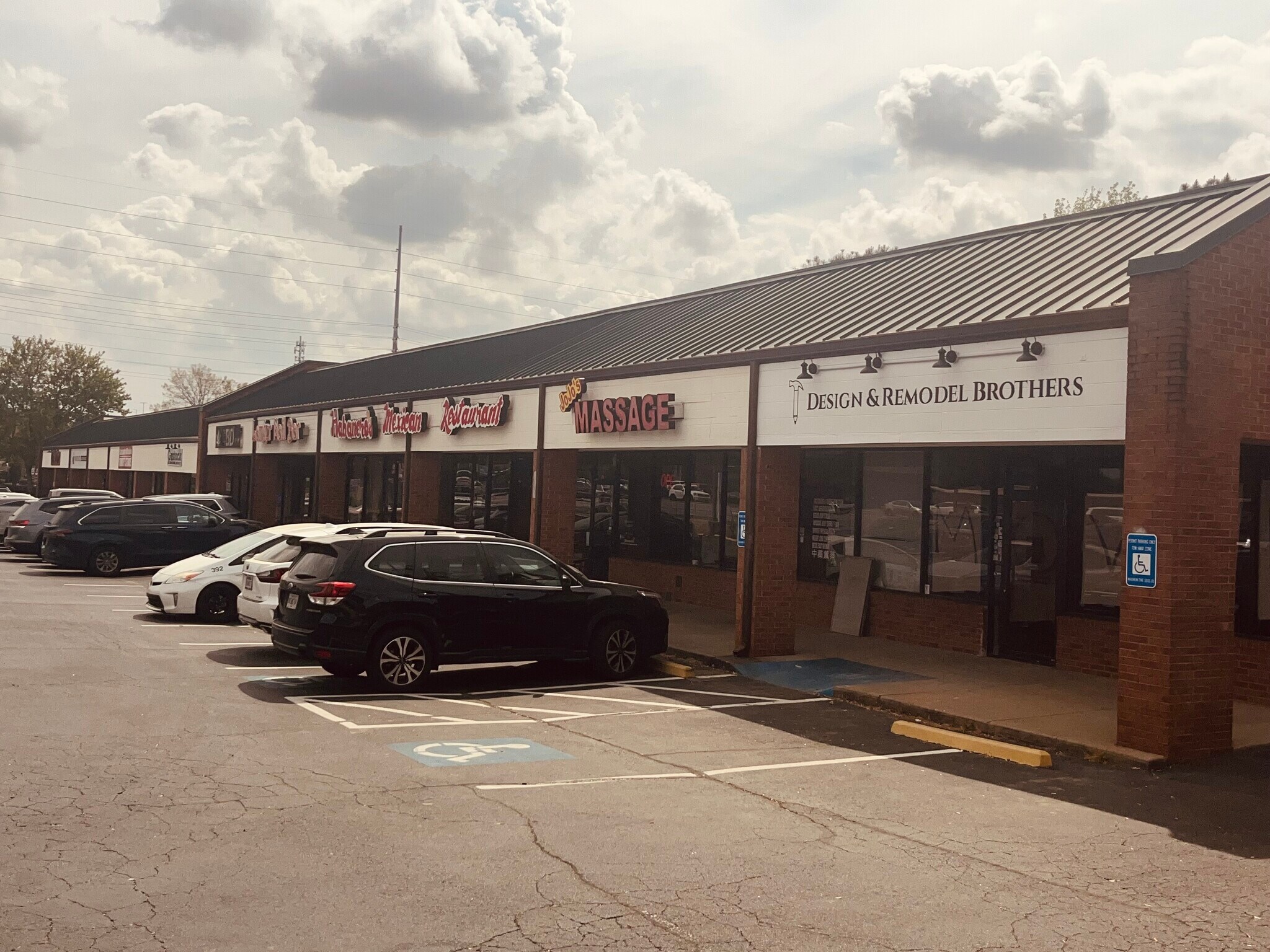 9550 Main St, Woodstock, GA for lease Primary Photo- Image 1 of 3