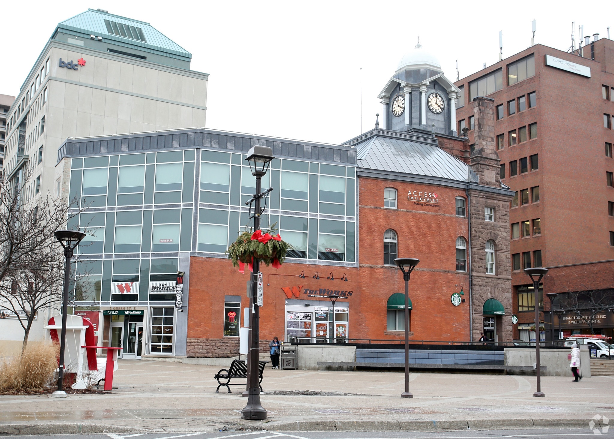 8 Queen St E, Brampton, ON for lease Primary Photo- Image 1 of 6