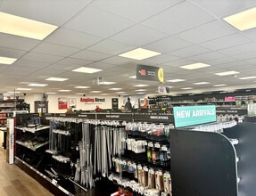 8-14 Portland St, Cheltenham for lease Interior Photo- Image 1 of 5