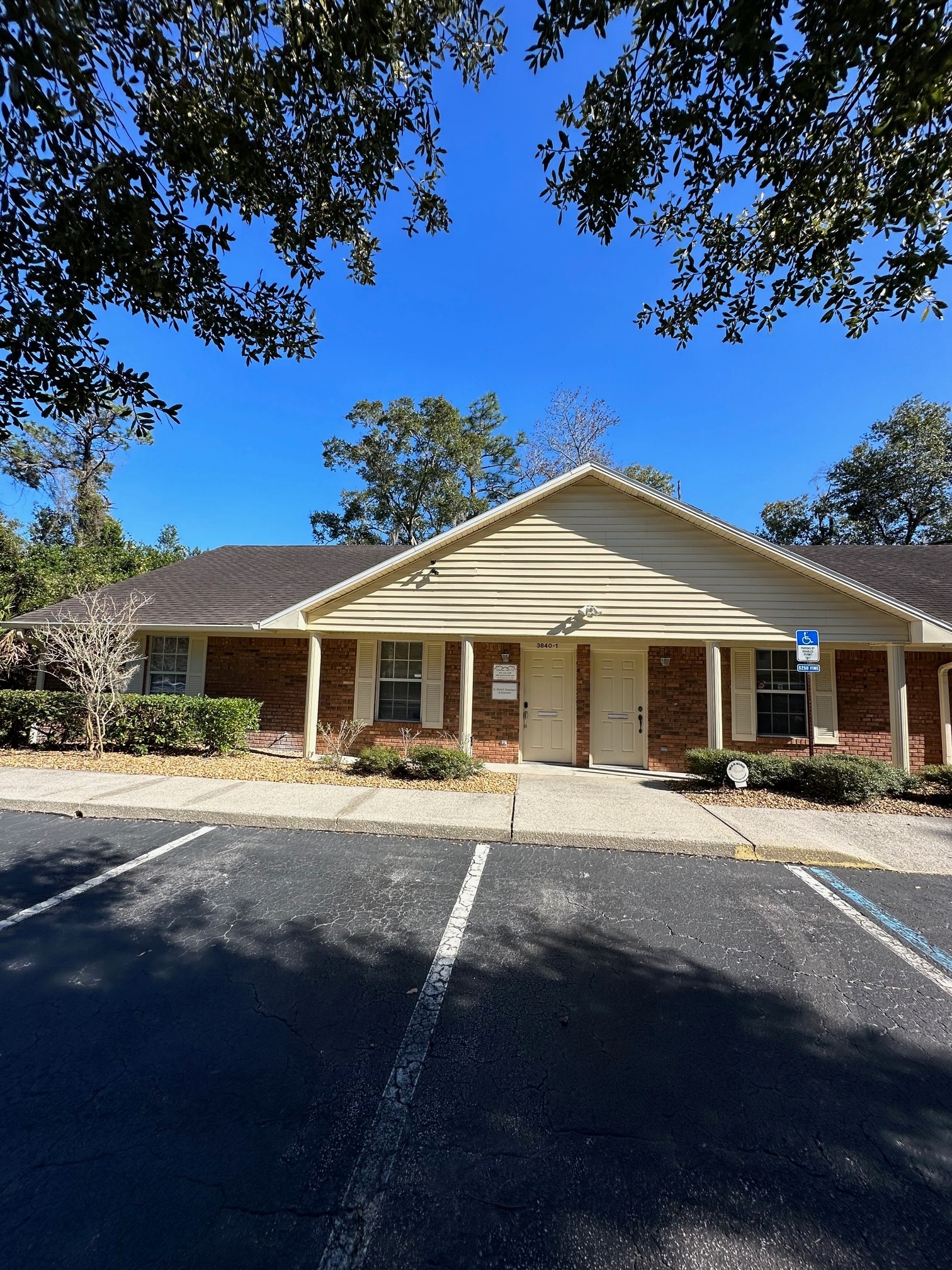 3840 Williamsburg Park Blvd, Jacksonville, FL for lease Building Photo- Image 1 of 7