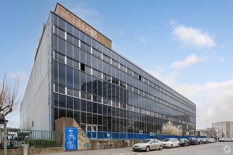 21 Rue Jean Lolive, Bagnolet for lease - Primary Photo - Image 1 of 3