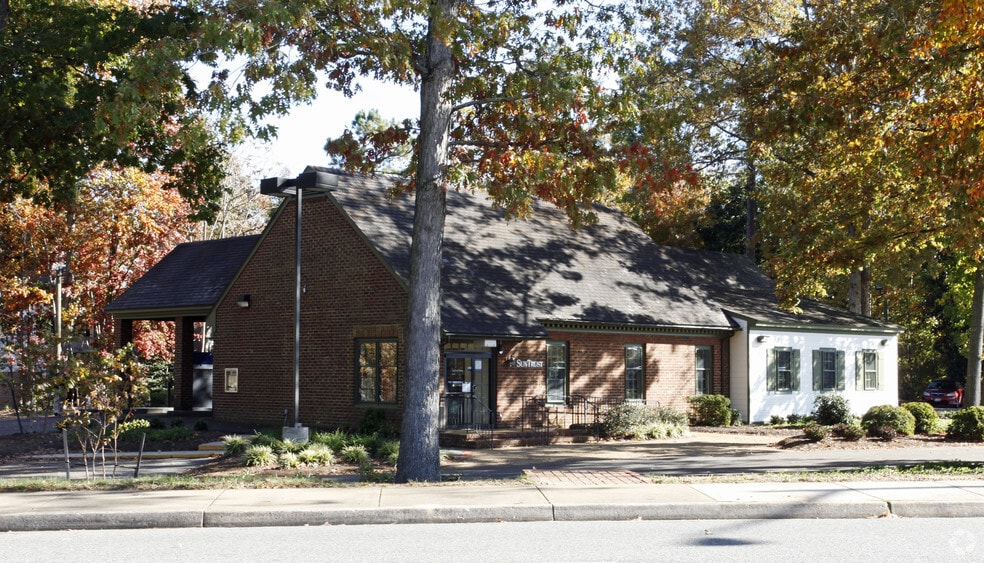 1186 Jamestown Rd, Williamsburg, VA à vendre - Photo du bâtiment - Image 2 de 5