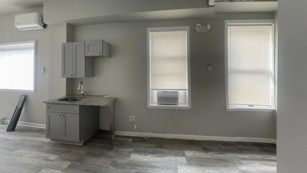 1632 N 29th St, Philadelphia, PA à louer - Photo du bâtiment - Image 3 de 15