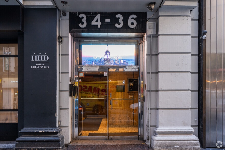 34 W 33rd St, New York, NY for lease - Building Photo - Image 3 of 4