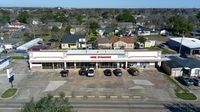 More details for 614 Park St, Baytown, TX - Retail for Lease