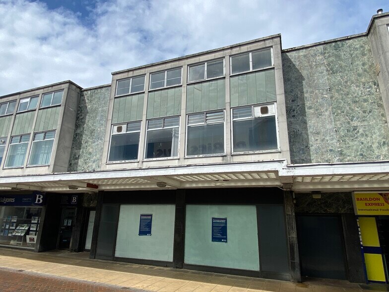 6-30 Southernhay, Basildon à louer - Photo du bâtiment - Image 3 de 3