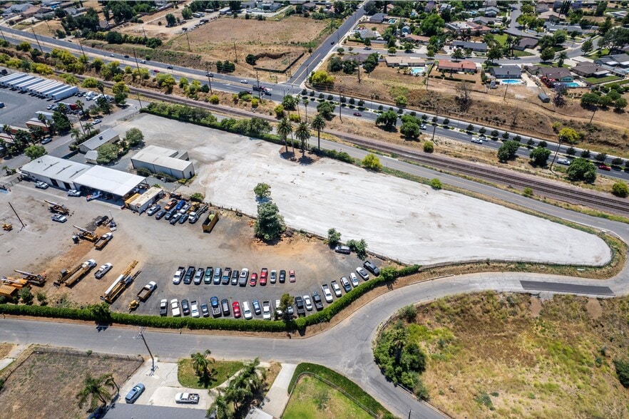 21600 Walnut Ave, Grand Terrace, CA for sale - Building Photo - Image 3 of 18