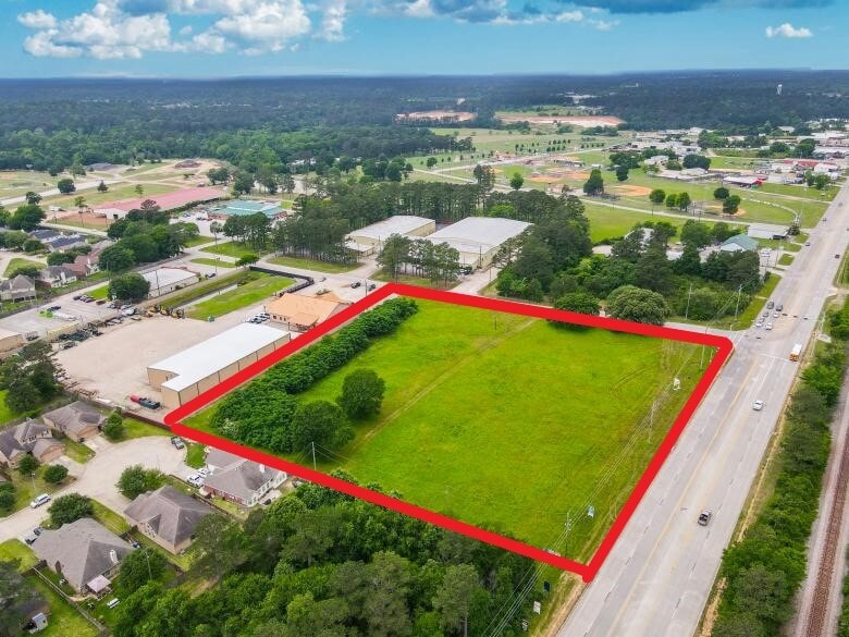 Fm 1774 rd, Magnolia, TX à vendre - Photo du bâtiment - Image 2 de 4
