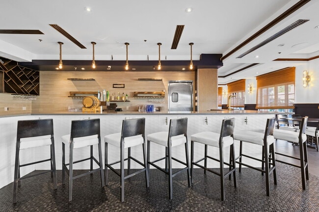 Plus de détails pour 1103-1111 E Las Olas Blvd, Fort Lauderdale, FL - Commerce de détail à louer