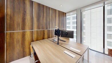1110 Brickell Ave, Miami, FL à louer Photo intérieure- Image 2 de 3