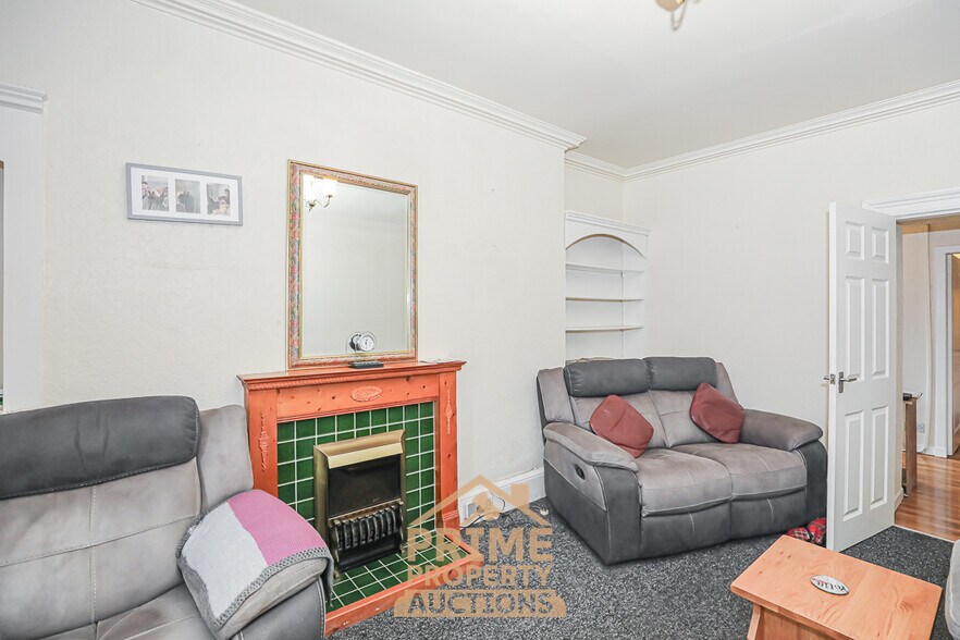 23 Stirling St, Galashiels à vendre - Photo du bâtiment - Image 3 de 31