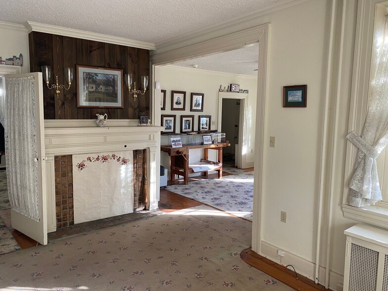 201 N Main St, Nazareth, PA for lease - Interior Photo - Image 3 of 10