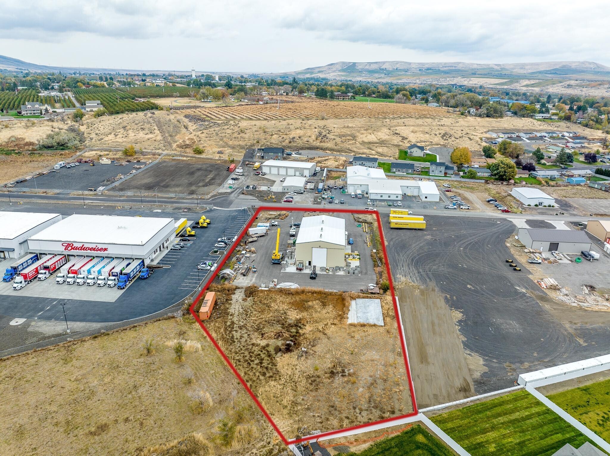 1585 Dale Ave, Benton City, WA à louer Photo principale- Image 1 de 28