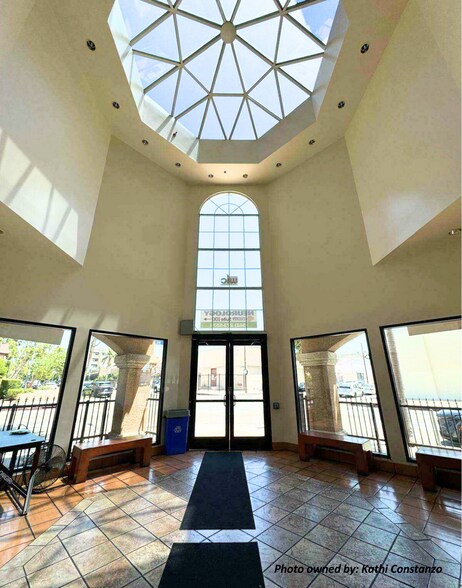 6601 Rugby Ave, Huntington Park, CA à vendre - Photo du bâtiment - Image 3 de 6