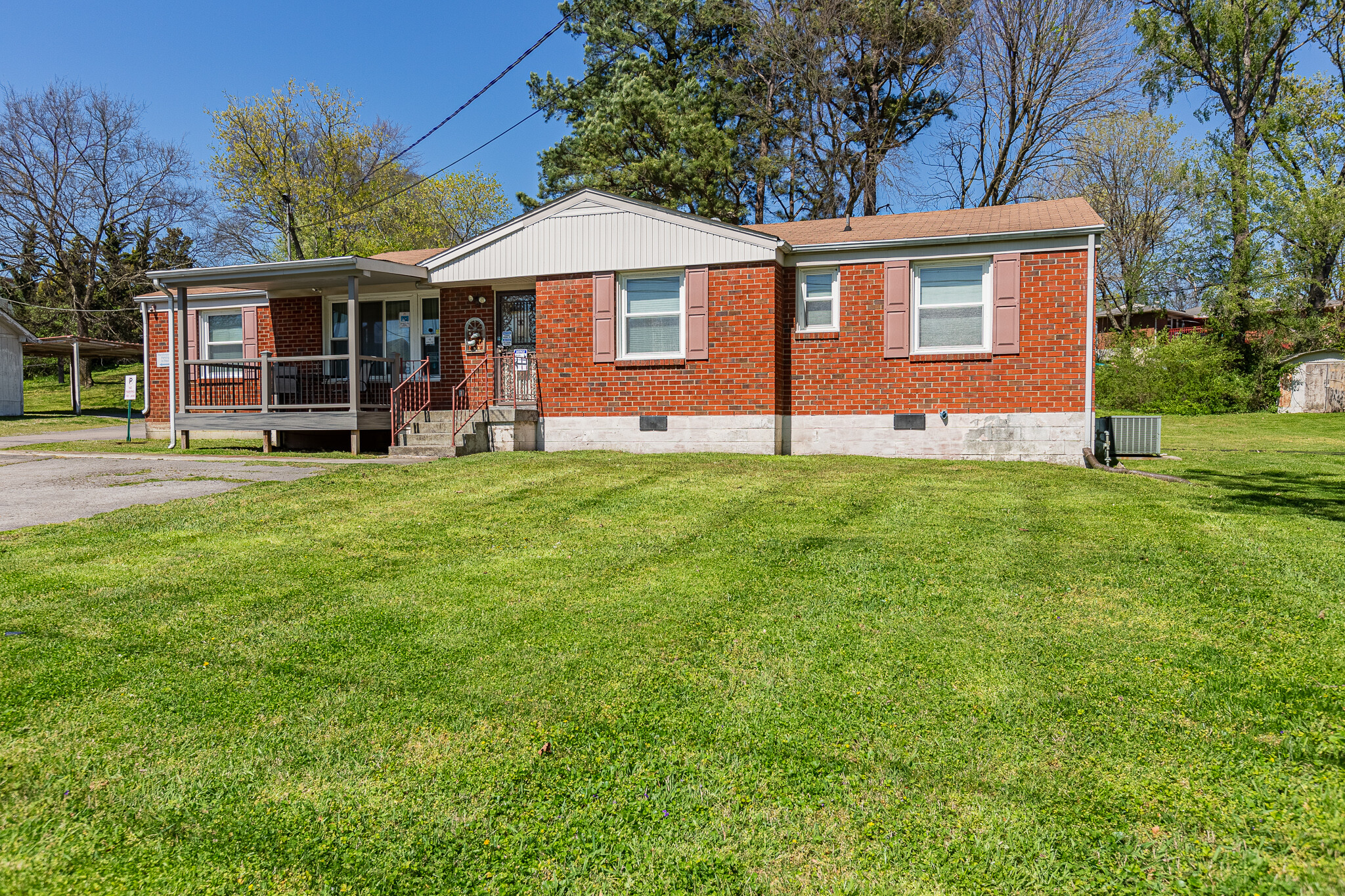 2874 Elm Hill Pike, Nashville, TN à vendre Photo du bâtiment- Image 1 de 1