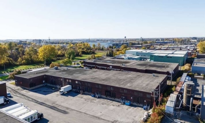 8441 - 8579 Ch. Dalton Mont-Royal, Mont-Royal, QC for lease Primary Photo- Image 1 of 14