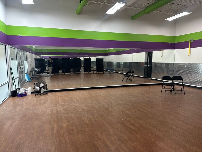 3166-3180 Richmond Rd, Lexington, KY à louer - Photo intérieure - Image 3 de 16