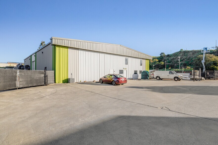 2550-2610 San Juan Hollister Rd portefeuille de 7 propriétés à vendre sur LoopNet.ca - Photo du bâtiment - Image 2 de 35
