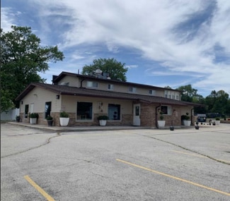 More details for 8405 S 27th St, Franklin, WI - Retail for Sale