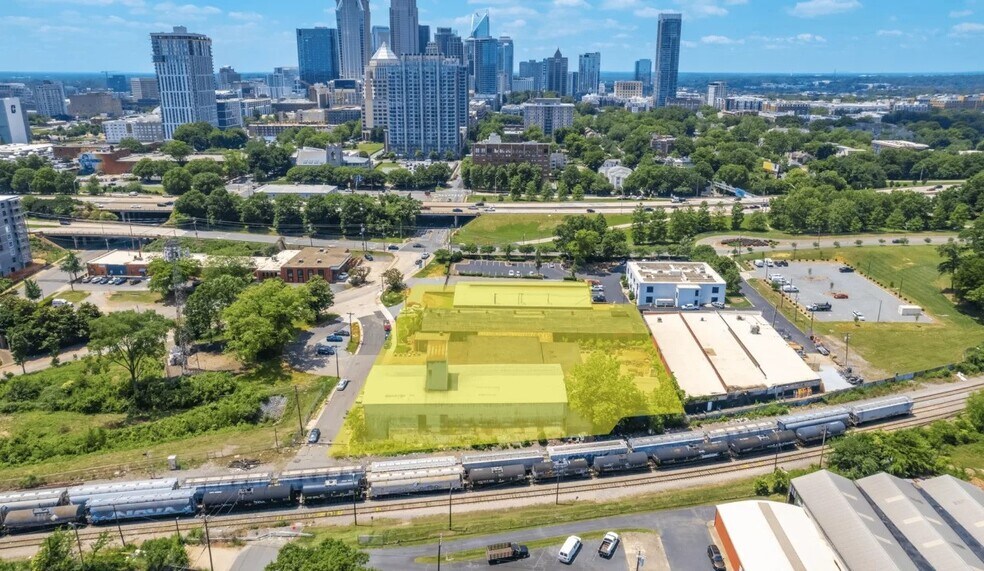 901 N Church St, Charlotte, NC for sale - Primary Photo - Image 1 of 20