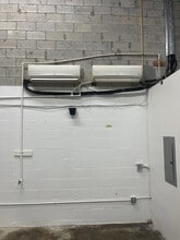 14252 SW 140th St, Miami, FL à louer Photo intérieure- Image 2 de 4