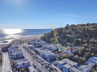 Plus de détails pour 153 W Channel Rd, Santa Monica, CA - Multi-résidentiel à vendre