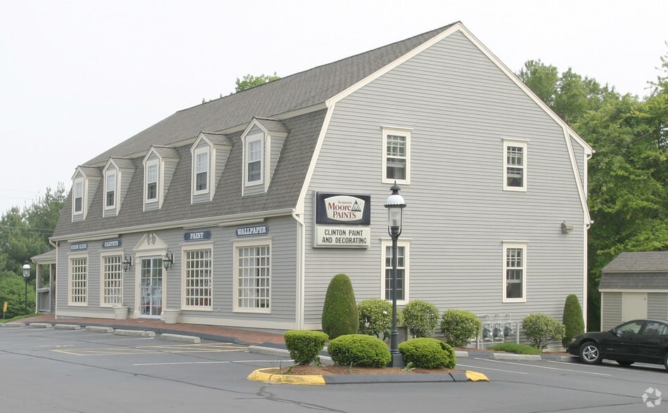 252 E Main St, Clinton, CT for sale - Building Photo - Image 2 of 2