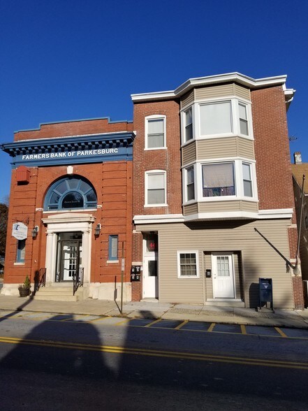 441 W 1st Ave, Parkesburg, PA à vendre - Photo du bâtiment - Image 3 de 4