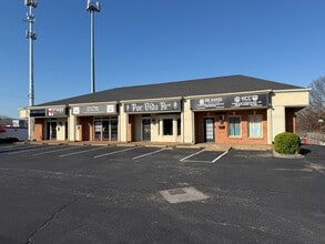 4811 Trousdale Dr, Nashville, TN for lease Building Photo- Image 2 of 16