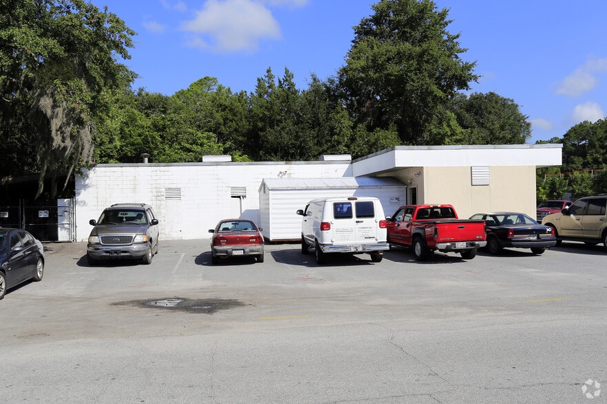 201 W Memorial Dr, Hinesville, GA à vendre - Photo du bâtiment - Image 3 de 4