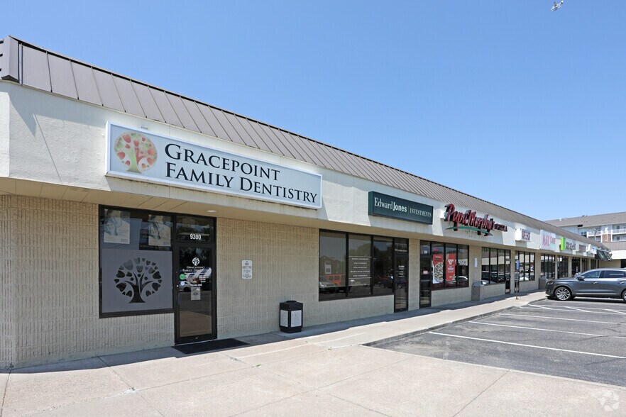 9300-9390 Lexington Ave NE, Circle Pines, MN à louer - Photo du bâtiment - Image 1 de 16