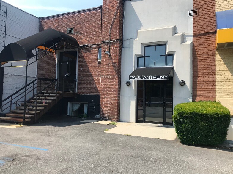 1508-1514 Northern Blvd, Manhasset, NY à louer - Photo du bâtiment - Image 2 de 5