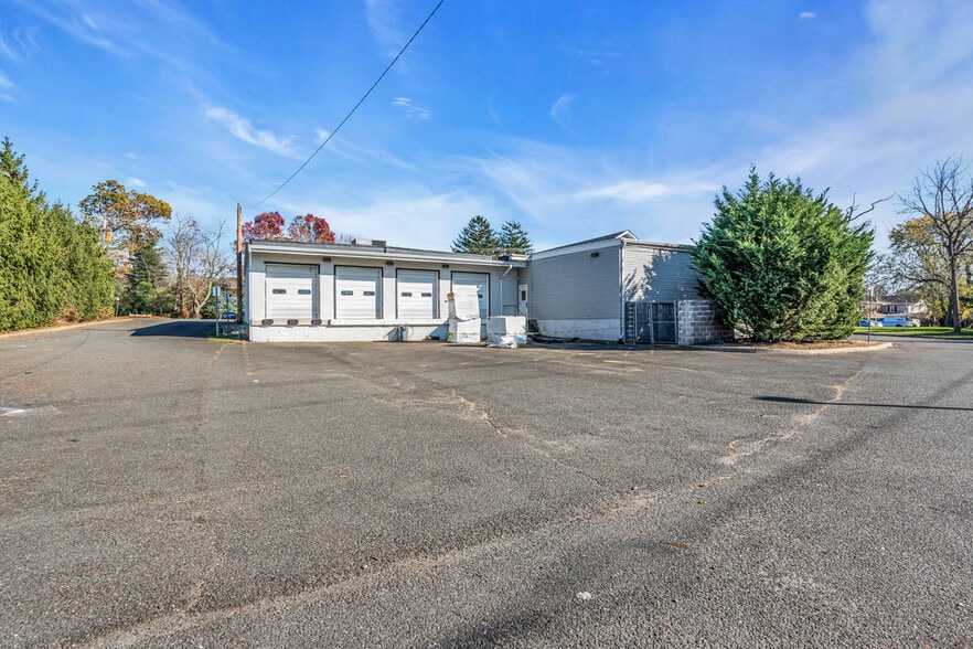 3209 Atlantic Ave, Allenwood, NJ for sale - Building Photo - Image 2 of 18