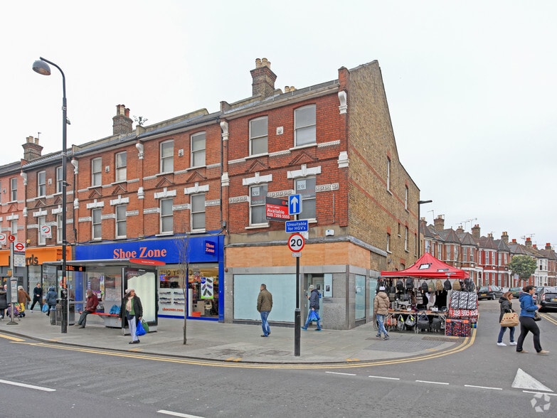 67-67A High Rd, London for lease - Building Photo - Image 3 of 4